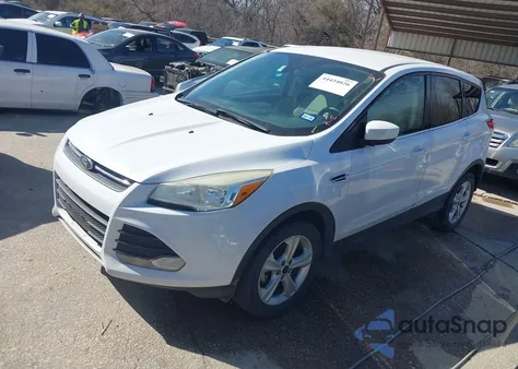 2014 Ford Escape Se z USA, uszkodzony, nr VIN 1FMCU0GX9EUB79493